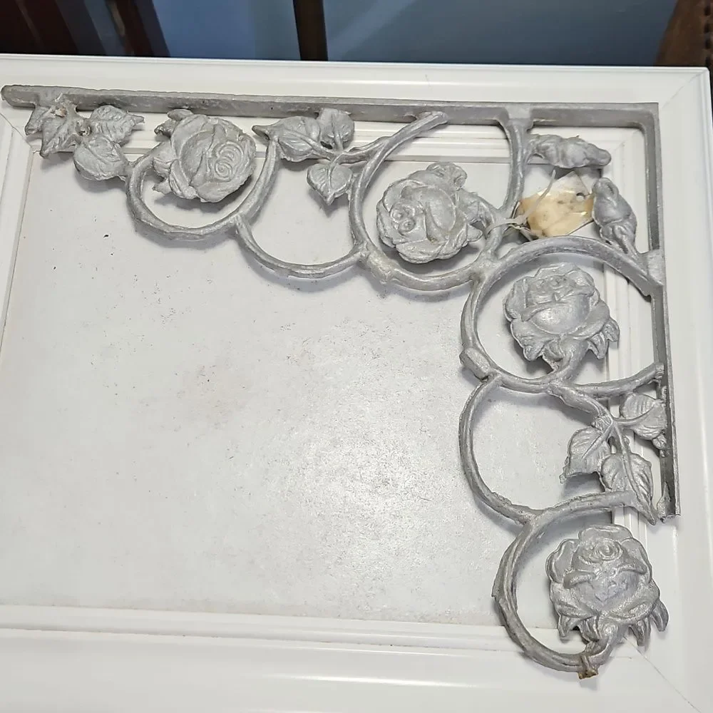 Decorative Floral Wrought Iron Corner Accents in Silver - Set of 2
